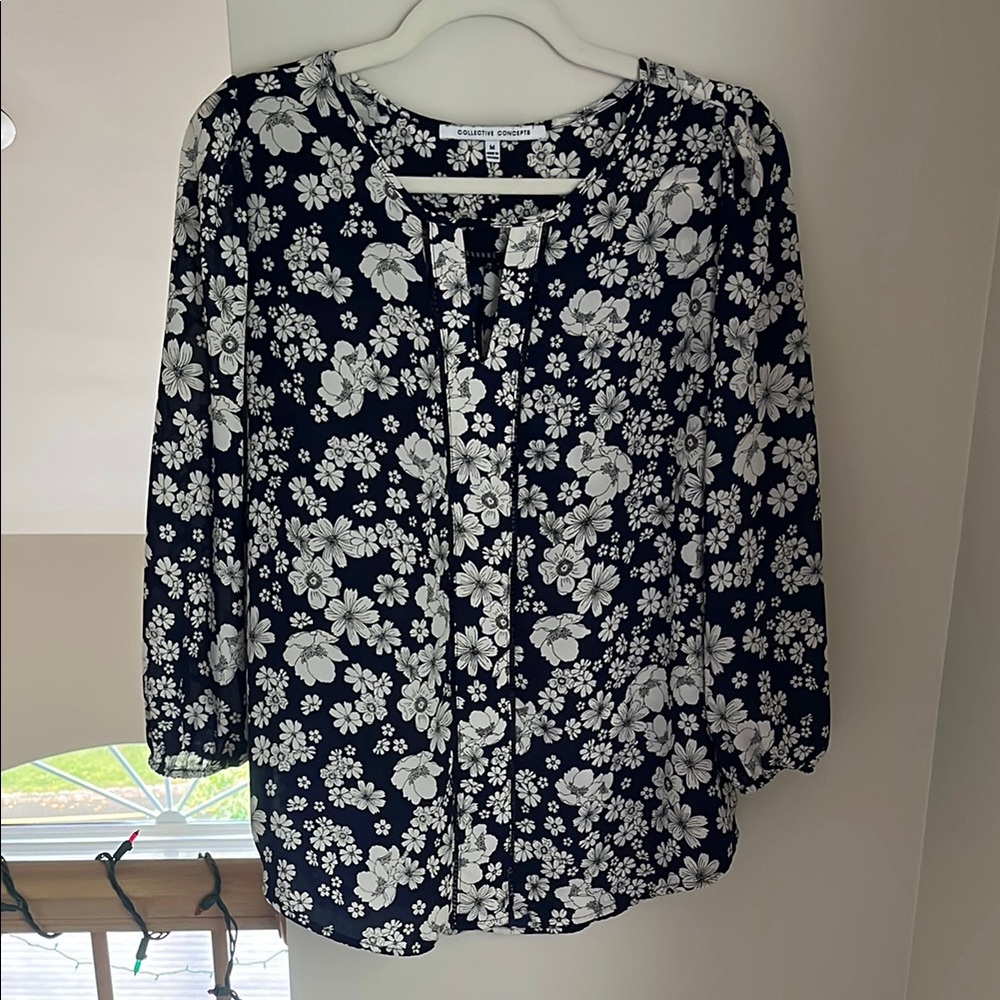 3/4 Sleeve Cutout Floral Blouse
